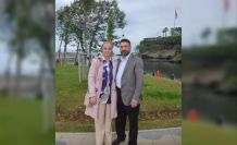 Boşanma aşamasındaki eşini vurduktan sonra intihar etti