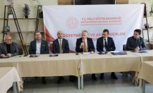 Farklı illerden gelen öğretmenevi müdürleri Ağrı’da bir araya geldi