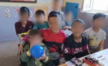 Hayırseverlerden Suvaran köyü öğrencilerine kırtasiye desteği