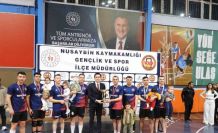 Nusaybin’de kurumlar arası voleybol turnuvası sona erdi