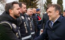 Vali Sözer denetim noktasında güvenlik güçleriyle bayramlaştı