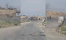 Yolda oluşan çukurlar sürücülere zor anlar yaşattı