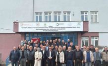 AK Parti Manyas ilçe teşkilatı muhtarlarla istişare toplantısı yaptı