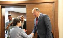 Başkan Şerif Arslan koltuğunu Harun Alp’e devretti
