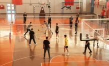 Diyadin’de kurumlar arası voleybol turnuvası başladı