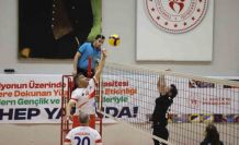 Gençlik Haftası kapsamında kurumlar arası voleybol turnuvası başladı