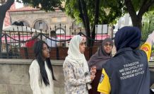 On binlerce turiste hizmet verdiler