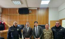 Tatvan Adliyesi’nde polislere sürpriz kutlama