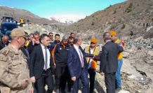Vali Taşyapan: "Heyelan bölgesinde risk devam ediyor"