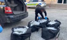Edirne’de Moldova plakalı araçta 90 kilo skunk ele geçirildi