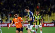 Trendyol Süper Lig: Fenerbahçe: 1 - RAMS Başakşehir: 1 (İlk yarı)