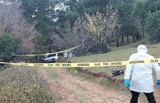 Boşandığı eşini otomobilde vurup canına kıydı