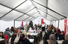 Başkan Bozkurt depremzedelerle iftarda buluştu