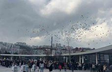Yardım kampanyası tamamlanan Uras Ege için gökyüzüne balonlar bırakıldı