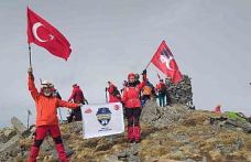 Demircili dağcılar Kaz Dağlarına tırmandı