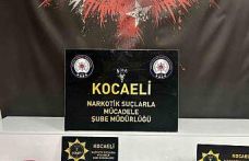 Kocaeli’de 4 bin 920 adet uyuşturucu hap ele geçirildi