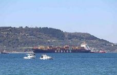 Çanakkale Boğazı’nda konteyner gemisi makine arızası yaptı