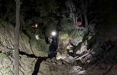 Uçuruma yuvarlanan 3 kişi operasyonla kurtarıldı