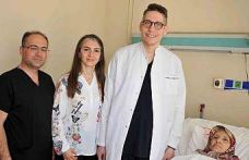 Yumurtalık kanseri teşhisi konulan hasta 12 günde sağlığına kavuştu