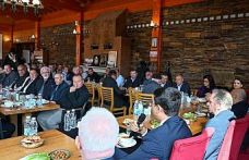 Vali Kartal, muhtarlarla bir araya geldi