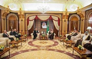 ABD Dışişleri Bakanı Pompeo, Prens Selman ile...