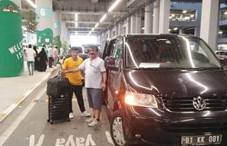 Başkan Afrin Gazisini makam aracı ile aldırdı