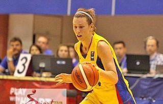 Basketbolda Süper Lig’e çıkan Elazığ ekibi,...