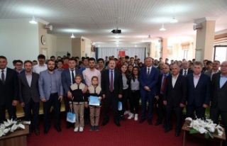 Bölgesel ve ulusal yarışmalarda derece elde eden...