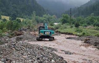 Bolu’da, sel sonrası çalışmalar devam ediyor