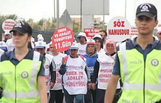 Emek ve Adalet Yürüyüşü’nde sendikalılar CHP...