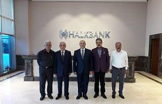 Evren’den Halk Bankası Genel Müdürü Arslan’a...