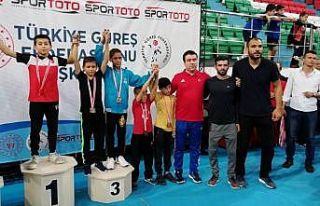 Eyyübiyeli gençler büyük başarı sağladı