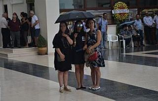 İş adamının cenazesinde ’helallik’ şoku