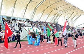 KAEÜ 2018-2019 akademik yılı mezunlarını verdi