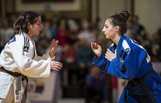 Kağıtsporlu milli judocular, Avrupa yolcusu