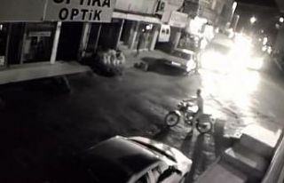 Kendi motosikleti gibi binip çaldı