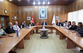 Macaristan’ın Pecs Belediyesi yetkilileri Kütahya’da