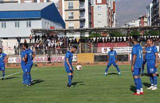 Milli Futbolcular Vanlılarla hasret giderdi