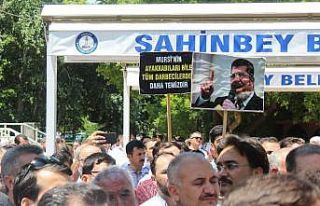 Muhammed Mursi için Gaziantep’te gıyabi cenaze...