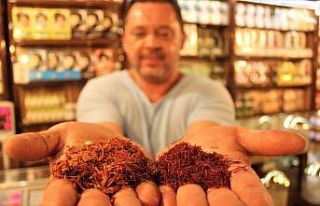 (Özel) 400 liralık yalancı safranı boyayıp 40...