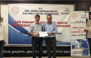 Proje Yazma ve Yürütme Eğitimi sertifika töreni...