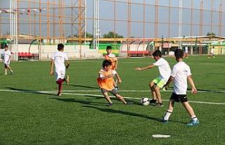 Şanlıurfa’da futbol yaz okuluna yoğun ilgi