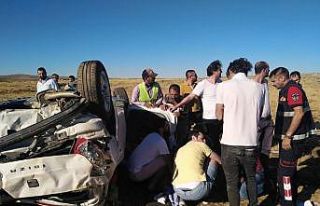 Şanlıurfa’da iki ayrı trafik kazasında 6 kişi...