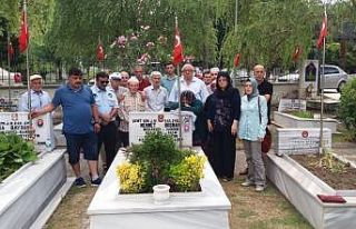 Şehit Mehmet Boşnak kabri başında anıldı
