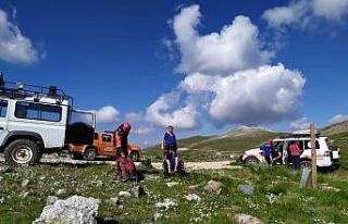 Uludağ’da yaralanan turistlerin imdadına kurtarma...