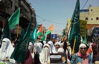 Ürdün halkı “Yüzyılın Anlaşması” planını...