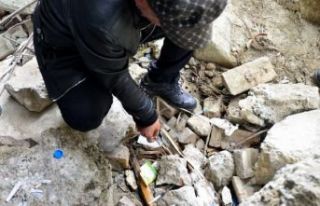 Uyuşturucu kullanan ve satan 13 kişi yakalandı