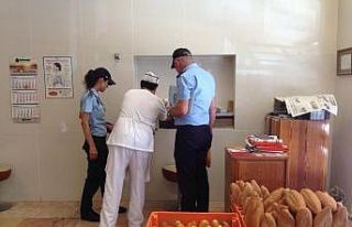 Yalova zabıtasından gıda denetimi