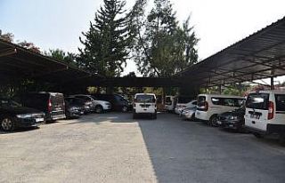 Yılmaz, başkan yardımcıları ve müdürlerin makam...