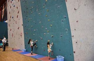 “Zirvede Ben de Varım”da keşfedilen 4 çocuğa...